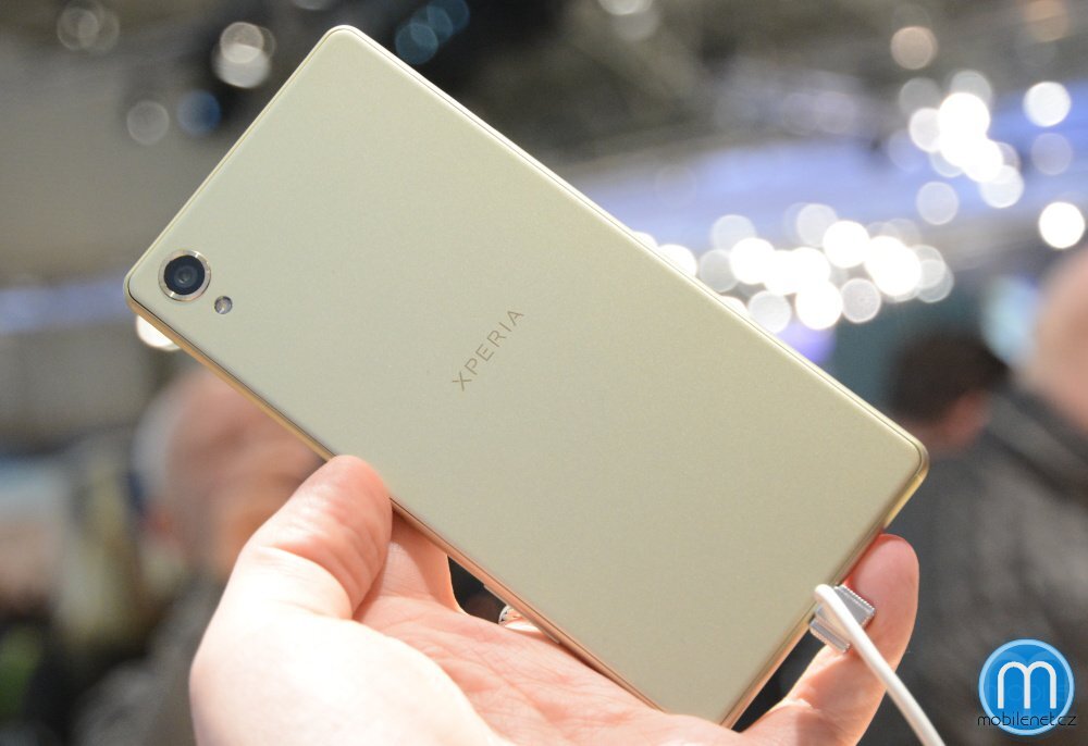 Sony Xperia X