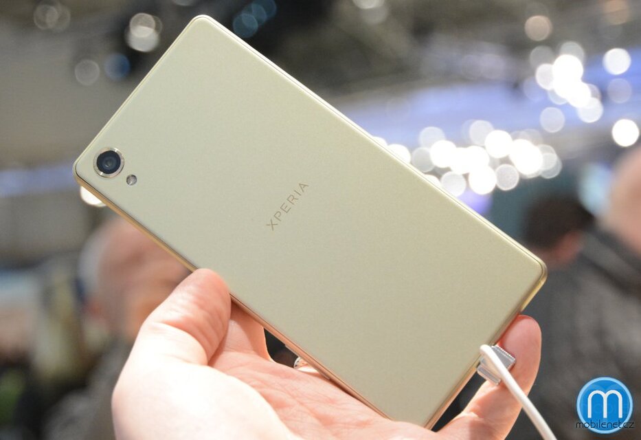Sony Xperia X