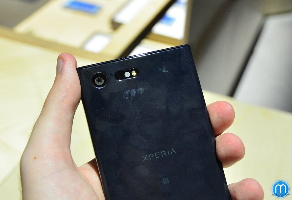Sony Xperia X Compact