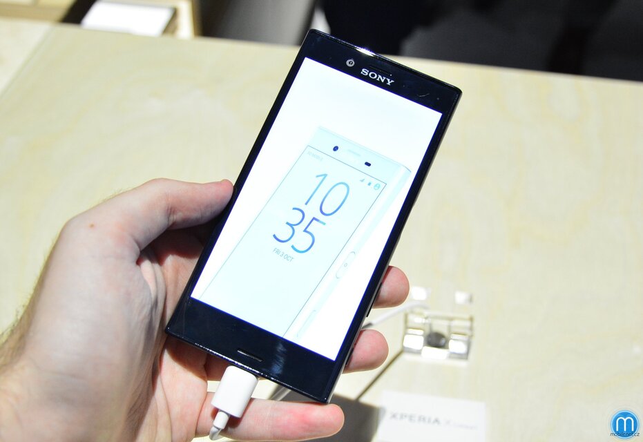 Sony Xperia X Compact