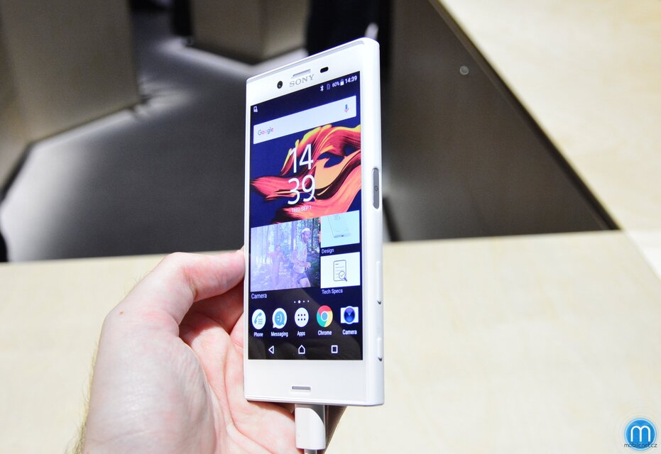 Sony Xperia X Compact