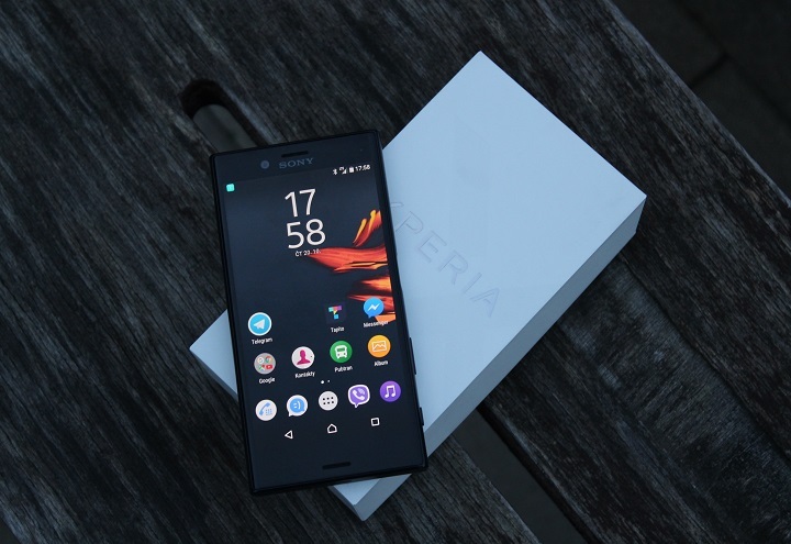 Sony Xperia X Compact