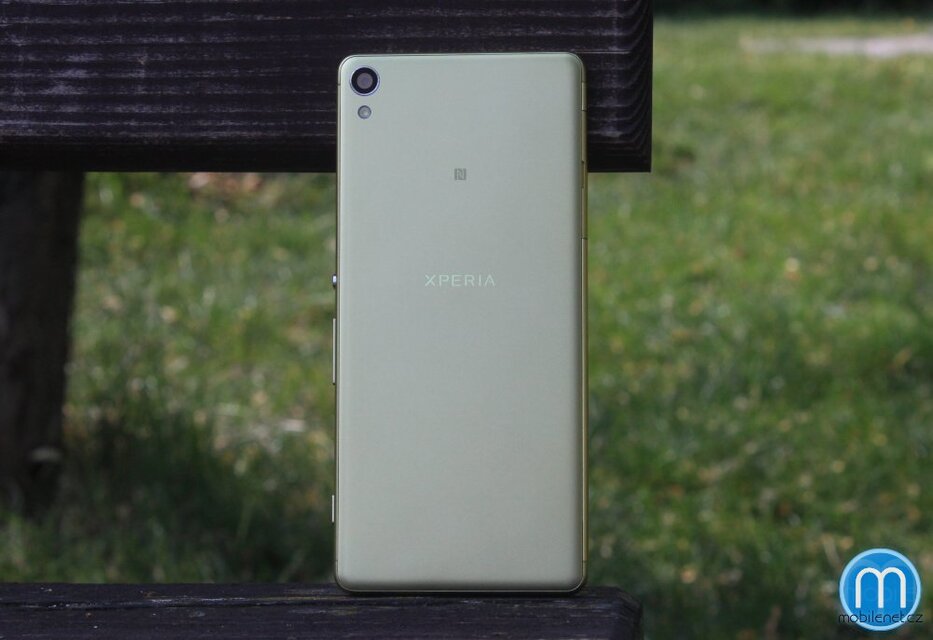Sony Xperia XA