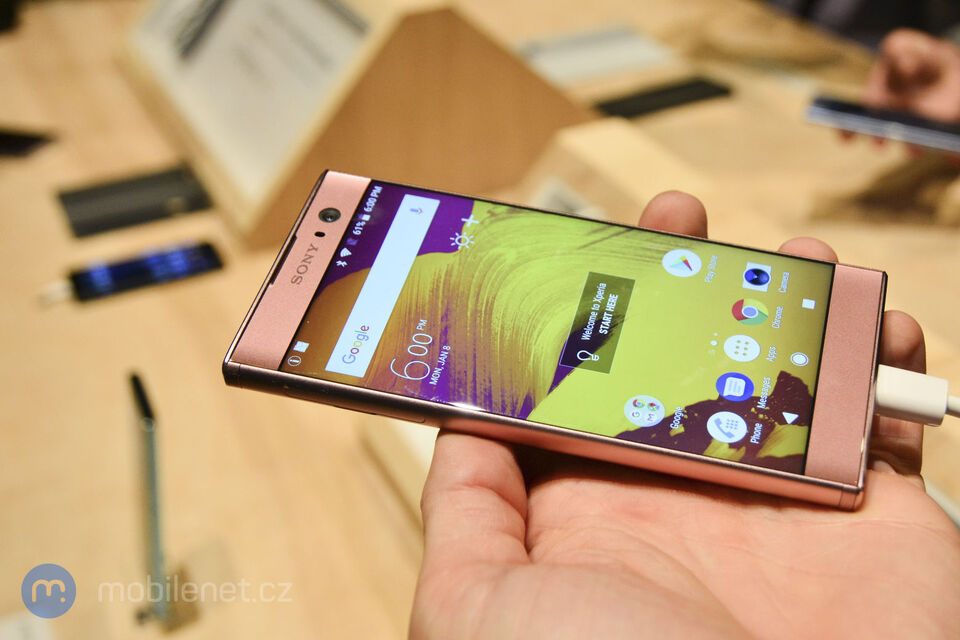 Sony Xperia XA2