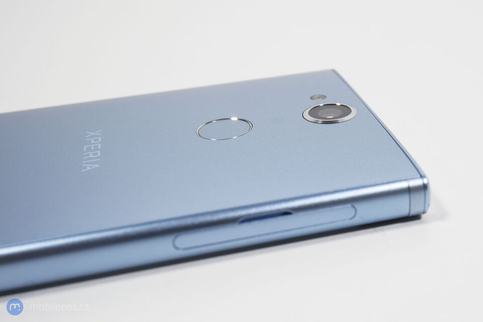 Sony Xperia XA2