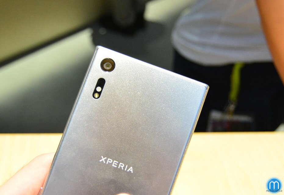 Sony Xperia XZ