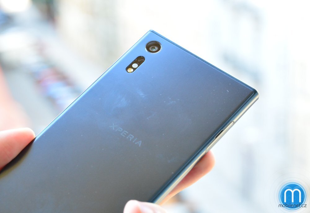 Sony Xperia XZ