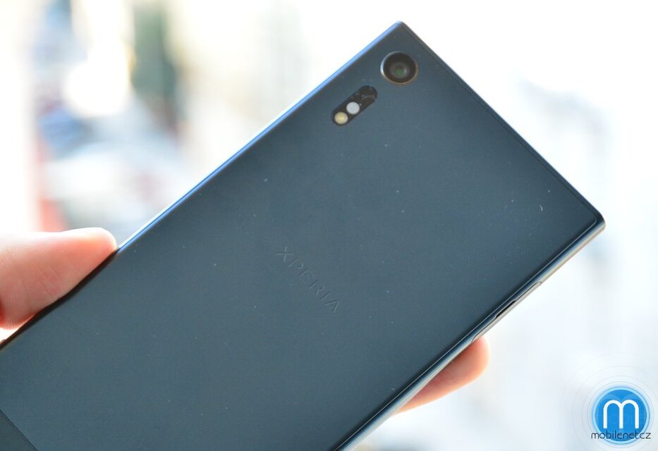 Sony Xperia XZ