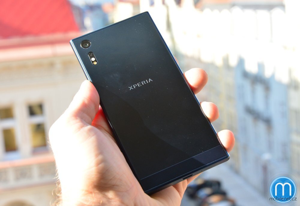 Sony Xperia XZ