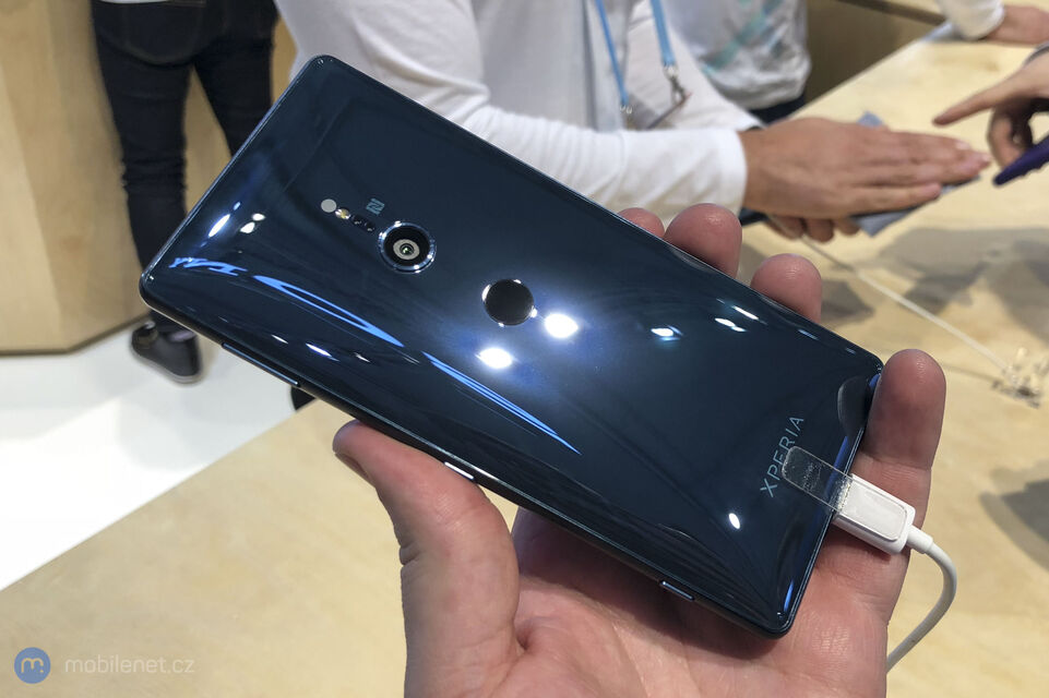 Sony Xperia XZ2