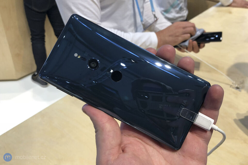Sony Xperia XZ2