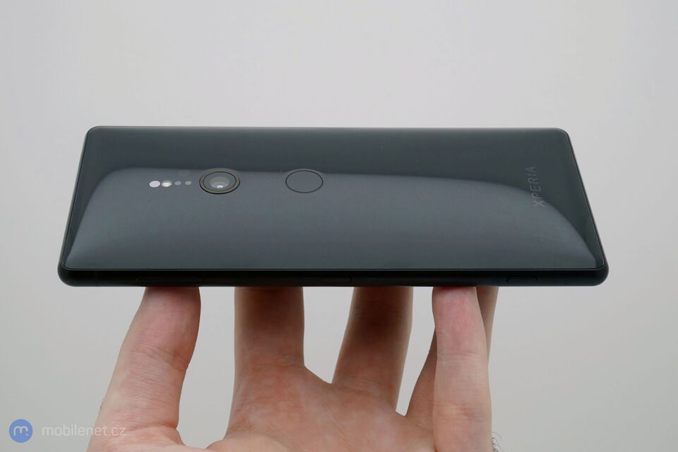 Sony Xperia XZ2