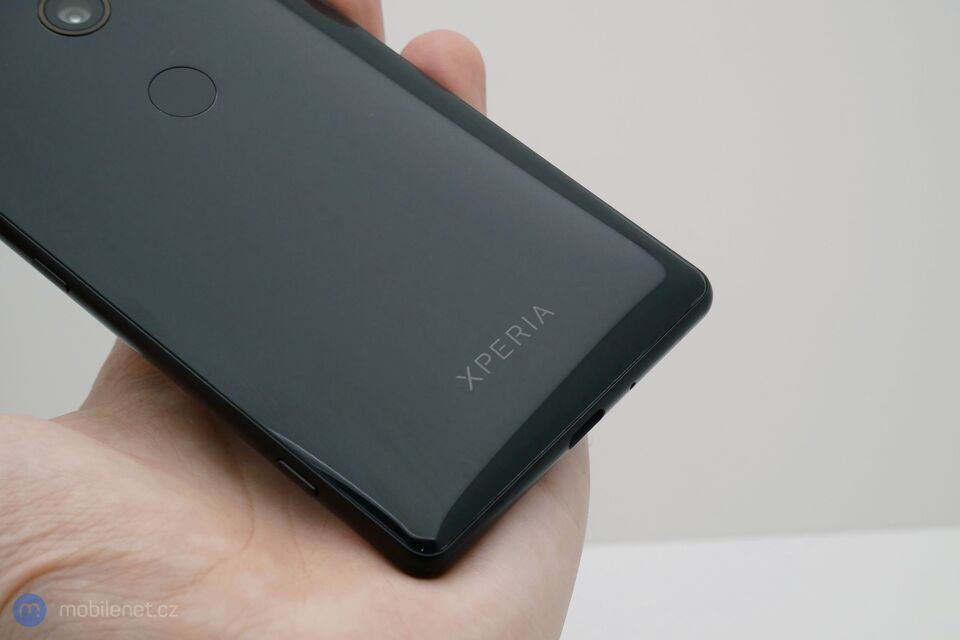 Sony Xperia XZ2