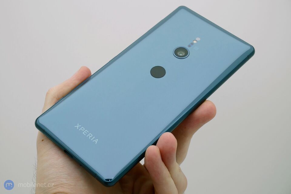 Sony Xperia XZ2