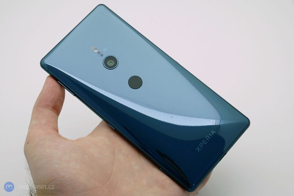 Sony Xperia XZ2