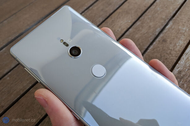 Sony Xperia XZ2