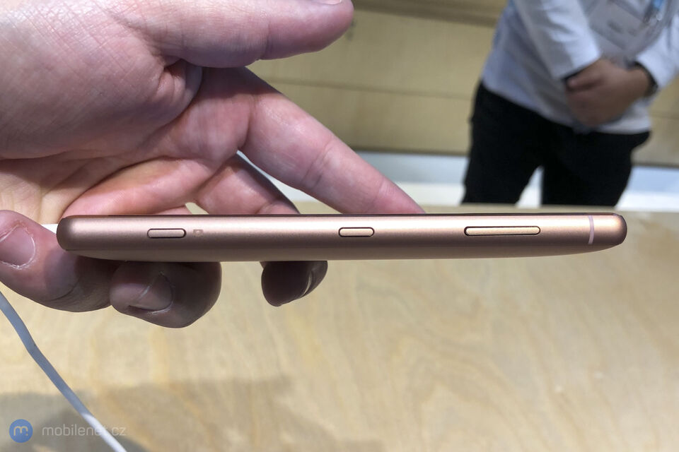 Sony Xperia XZ2 Compact