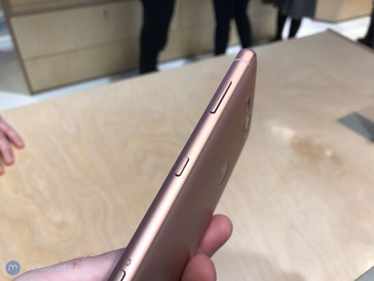 Sony Xperia XZ2 Compact