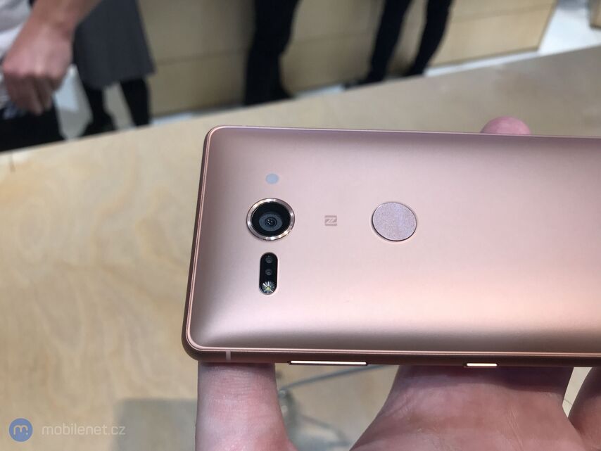 Sony Xperia XZ2 Compact