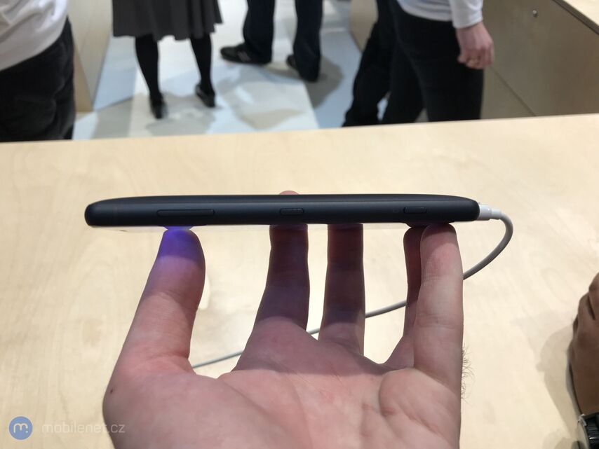 Sony Xperia XZ2 Compact