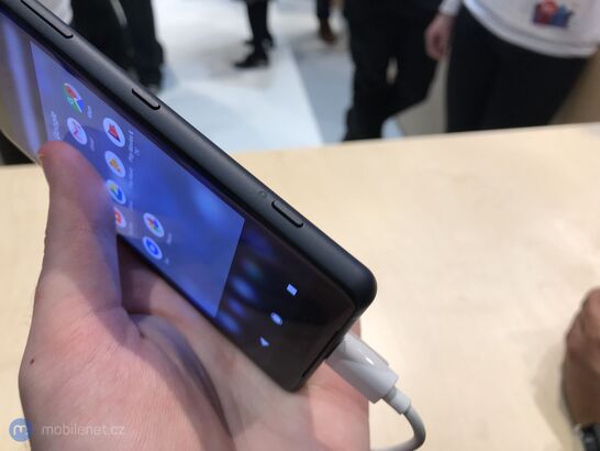 Sony Xperia XZ2 Compact