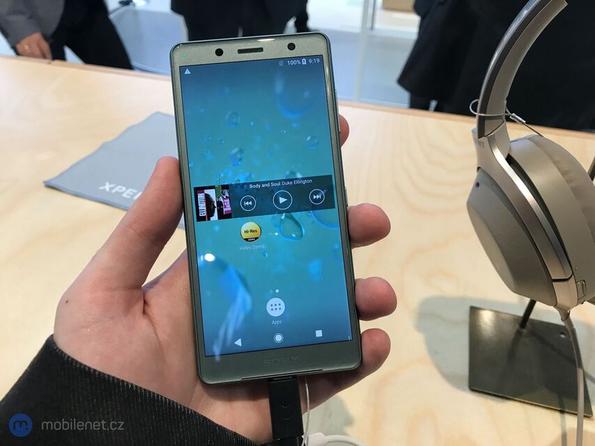 Sony Xperia XZ2 Compact