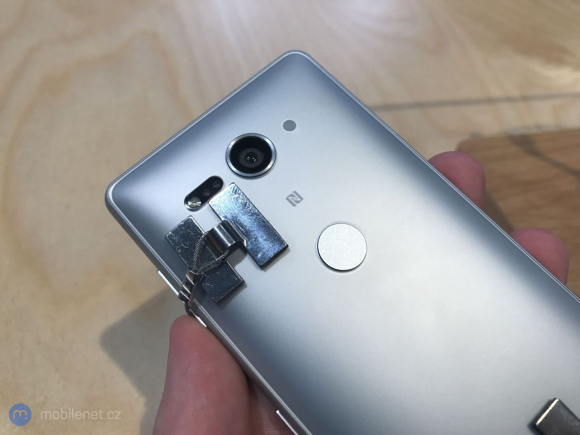 Sony Xperia XZ2 Compact