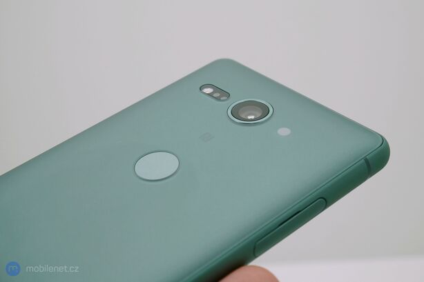 Sony Xperia XZ2 Compact