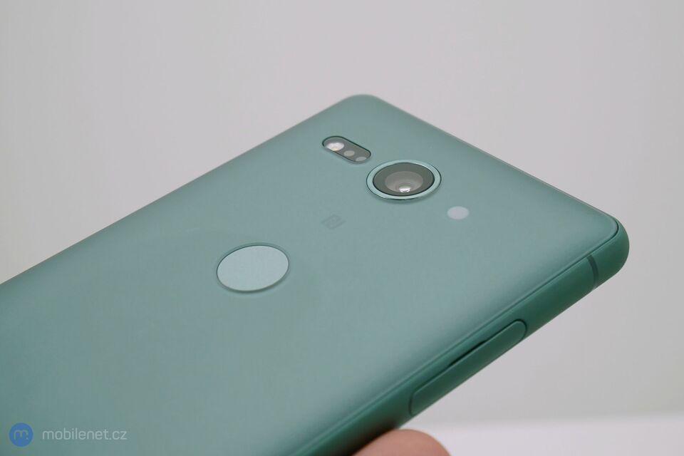 Sony Xperia XZ2 Compact