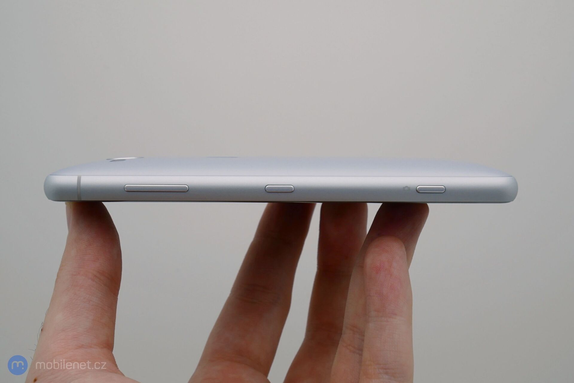 Sony Xperia XZ2 Compact