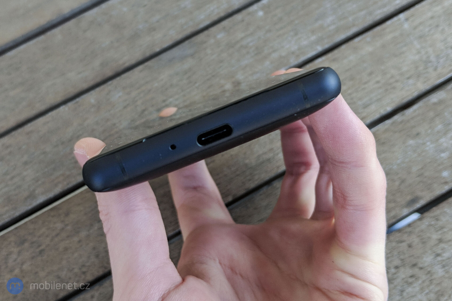 Sony Xperia XZ2 Compact