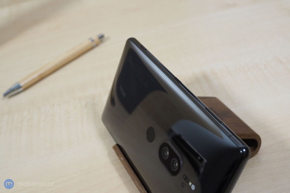 Sony Xperia XZ2 Premium