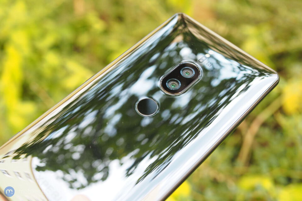 Sony Xperia XZ2 Premium