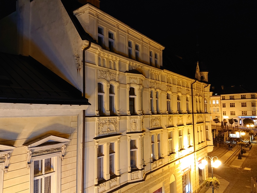 Sony Xperia XZ2 Premium