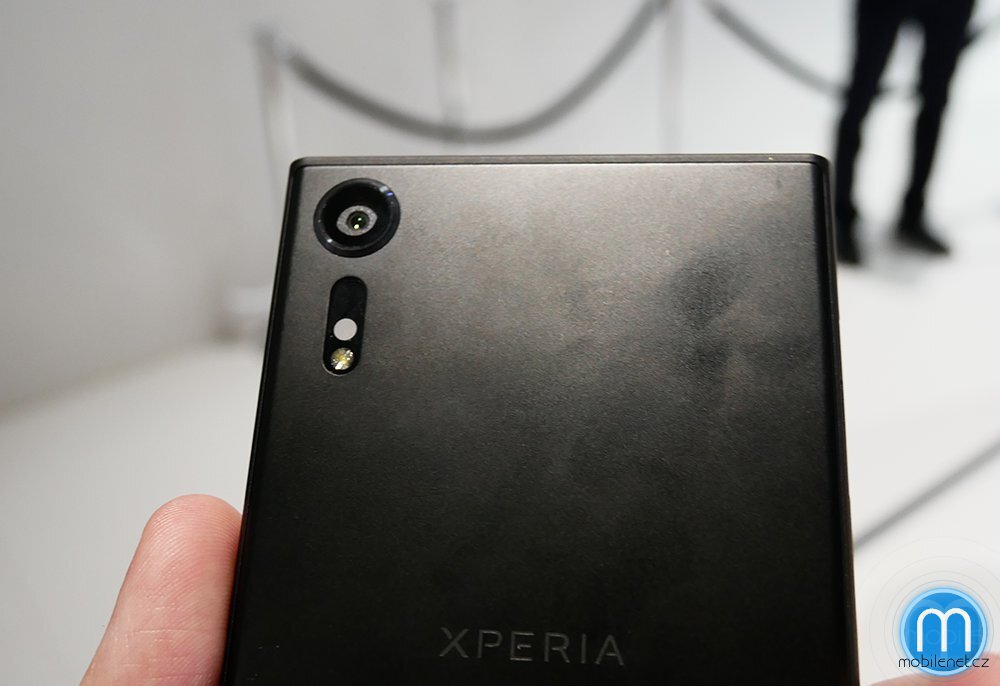 Sony Xperia XZs