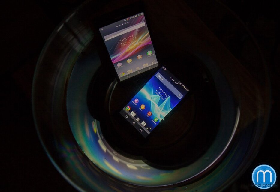 Sony Xperia Z a Xperia V