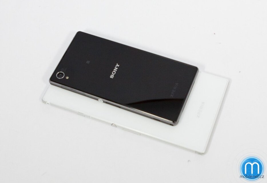 Sony Xperia Z Ultra vs. Xperia Z1