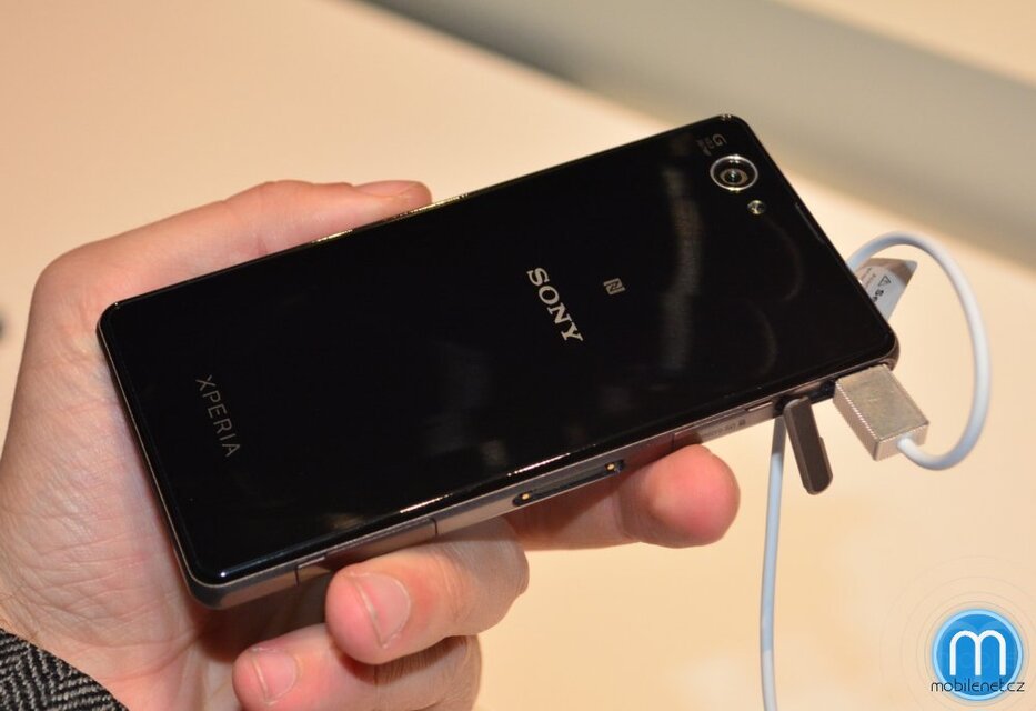 Sony Xperia Z1 compact