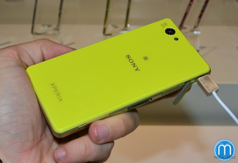 Sony Xperia Z1 compact