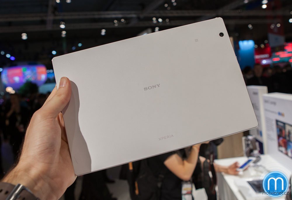 Sony Xperia Z4 Tablet