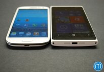 Srovnání Samsungu Galaxy S III a Nokie Lumia 920