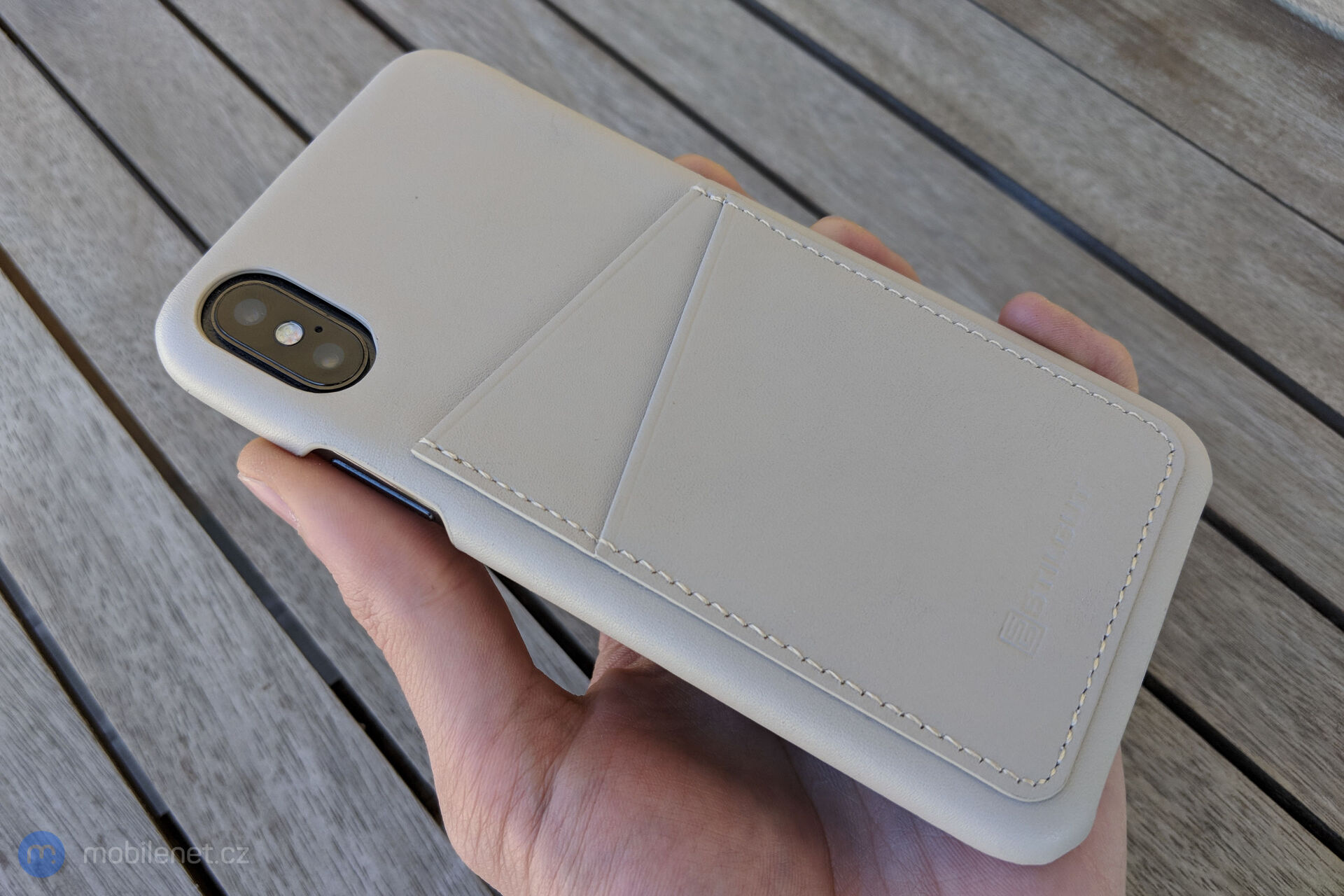 StilGut pouzdro se slotem pro karty