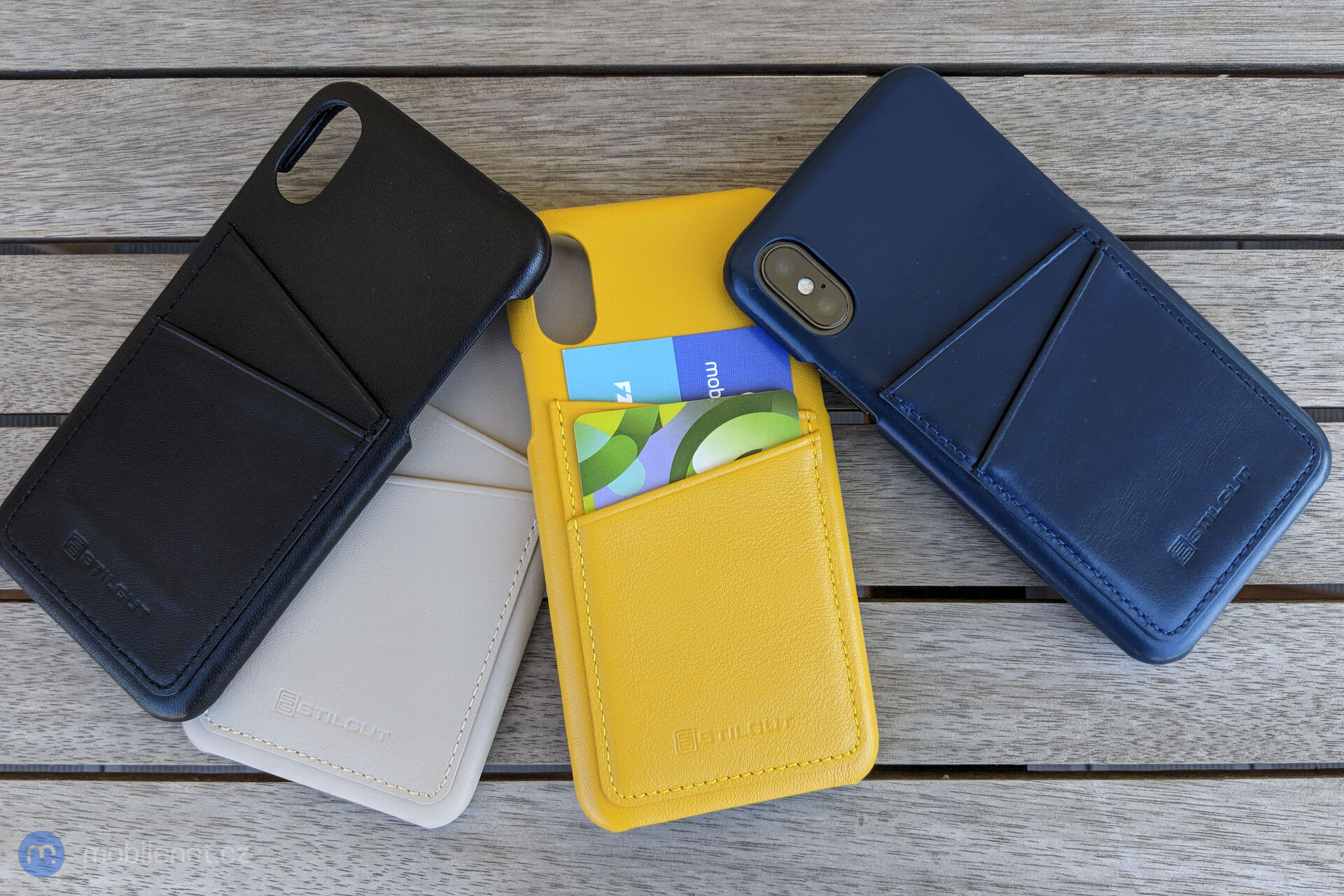 StilGut pouzdro se slotem pro karty