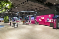 T-Mobile Magenta Experience Center