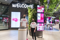 T-Mobile Magenta Experience Center