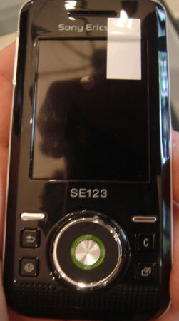 Tajný Sony Ericsson S500i: zelený vysouvák s HSDPA