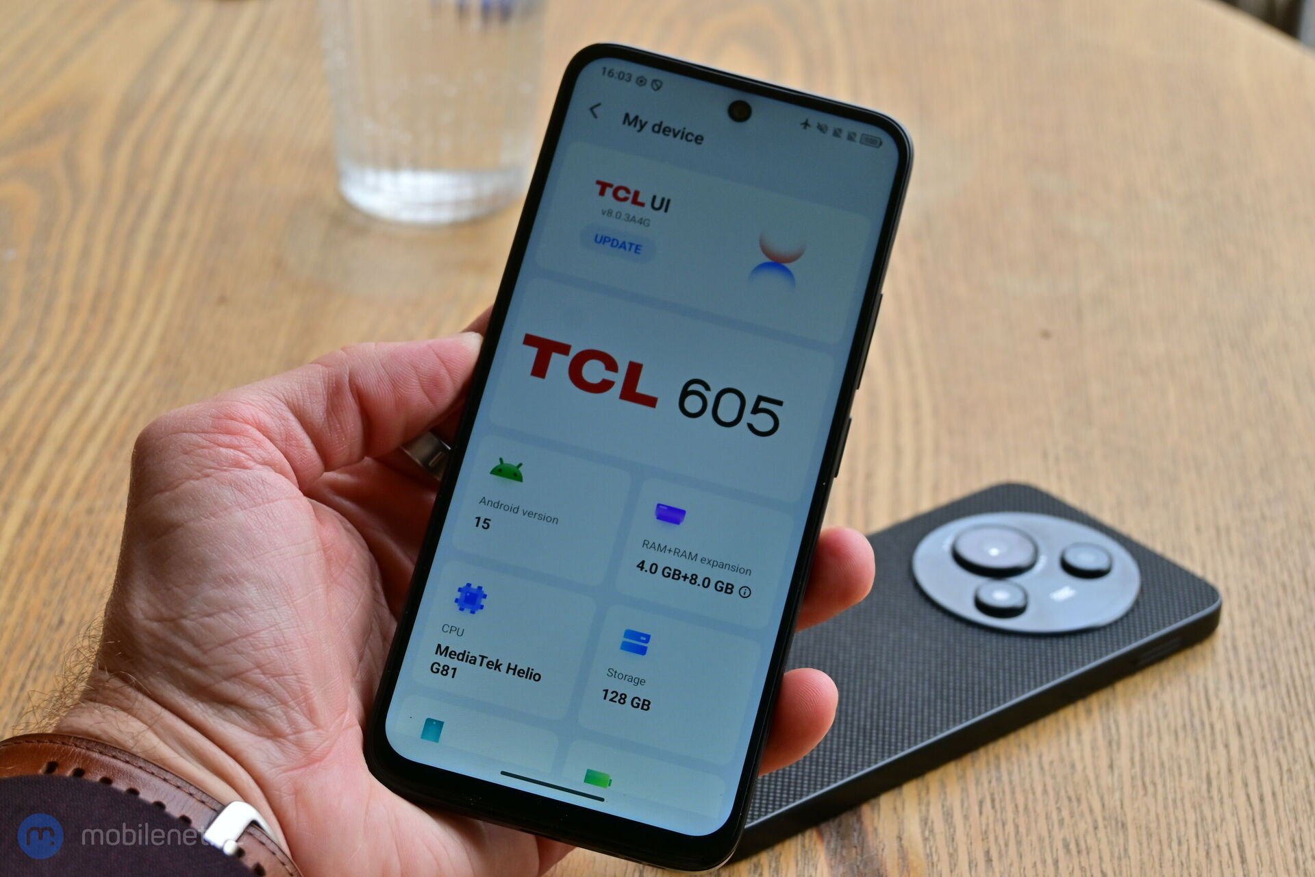 TCL 605