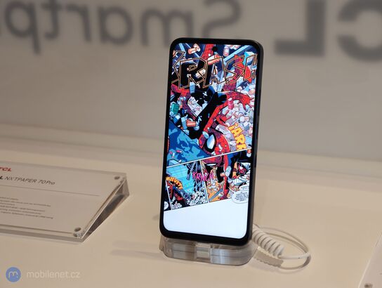 TCL tablety a sluchátka, ukázka technologie NXTPAPER