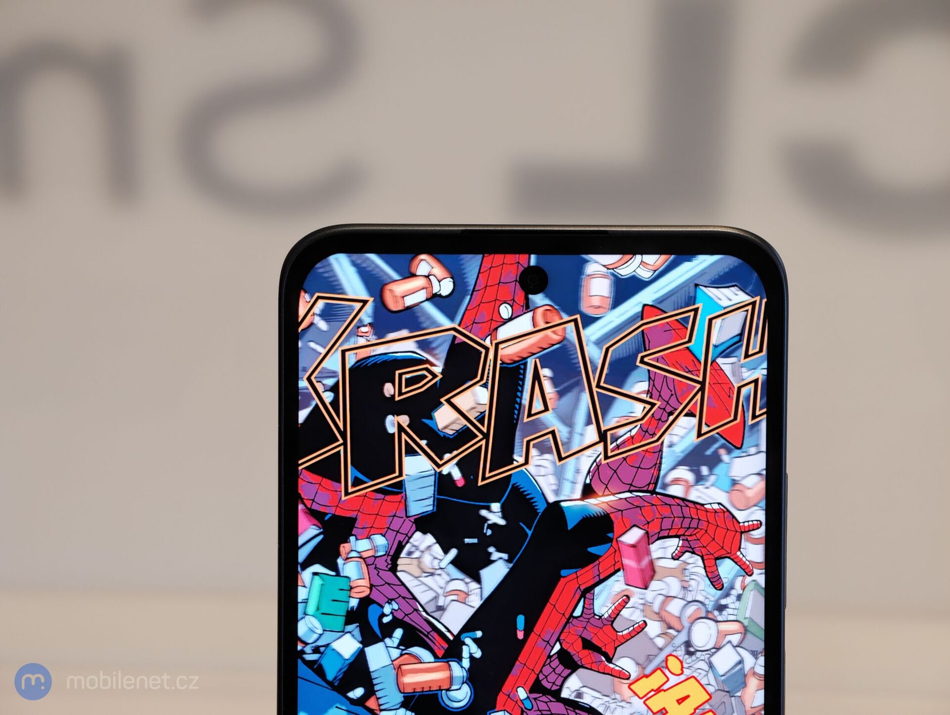 TCL tablety a sluchátka, ukázka technologie NXTPAPER