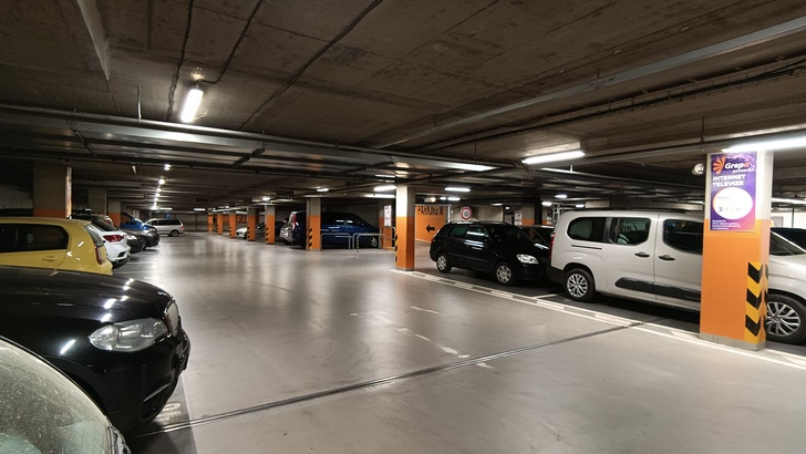 Tecno Camon 18 Premier